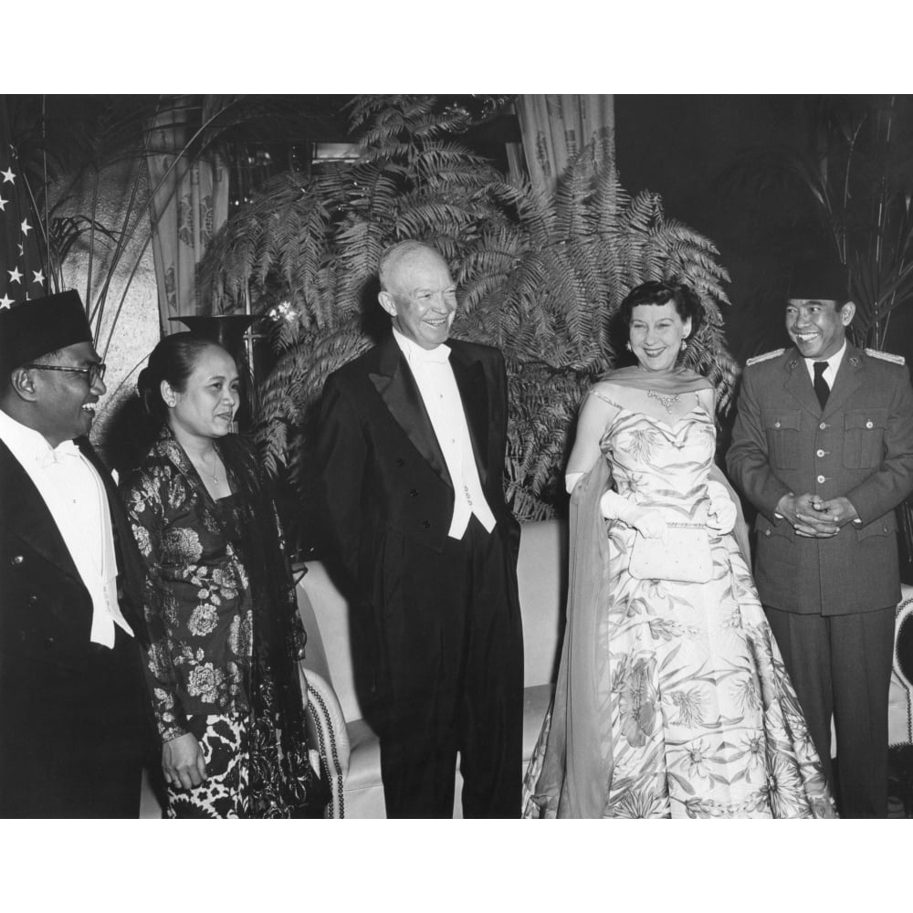 President And Mrs. Eisenhower At A Dinner Given In Their Honor By The Indonesia'S History (24 x 18)