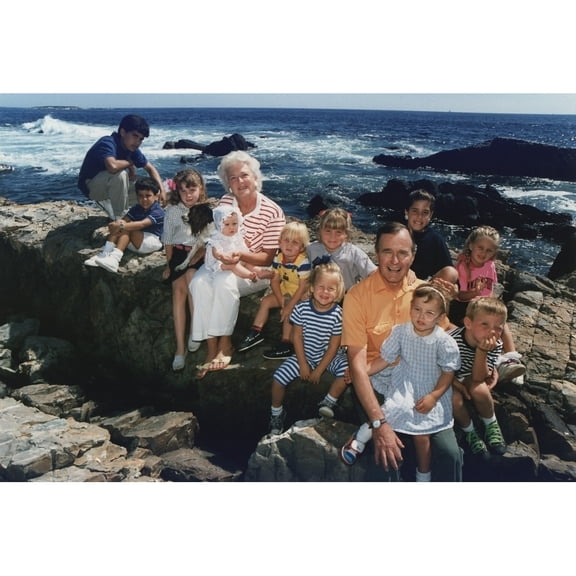 President George H. W. Bush And Wife Barbara Pose With Twelve Of Their Grandchildren And Family Dog History