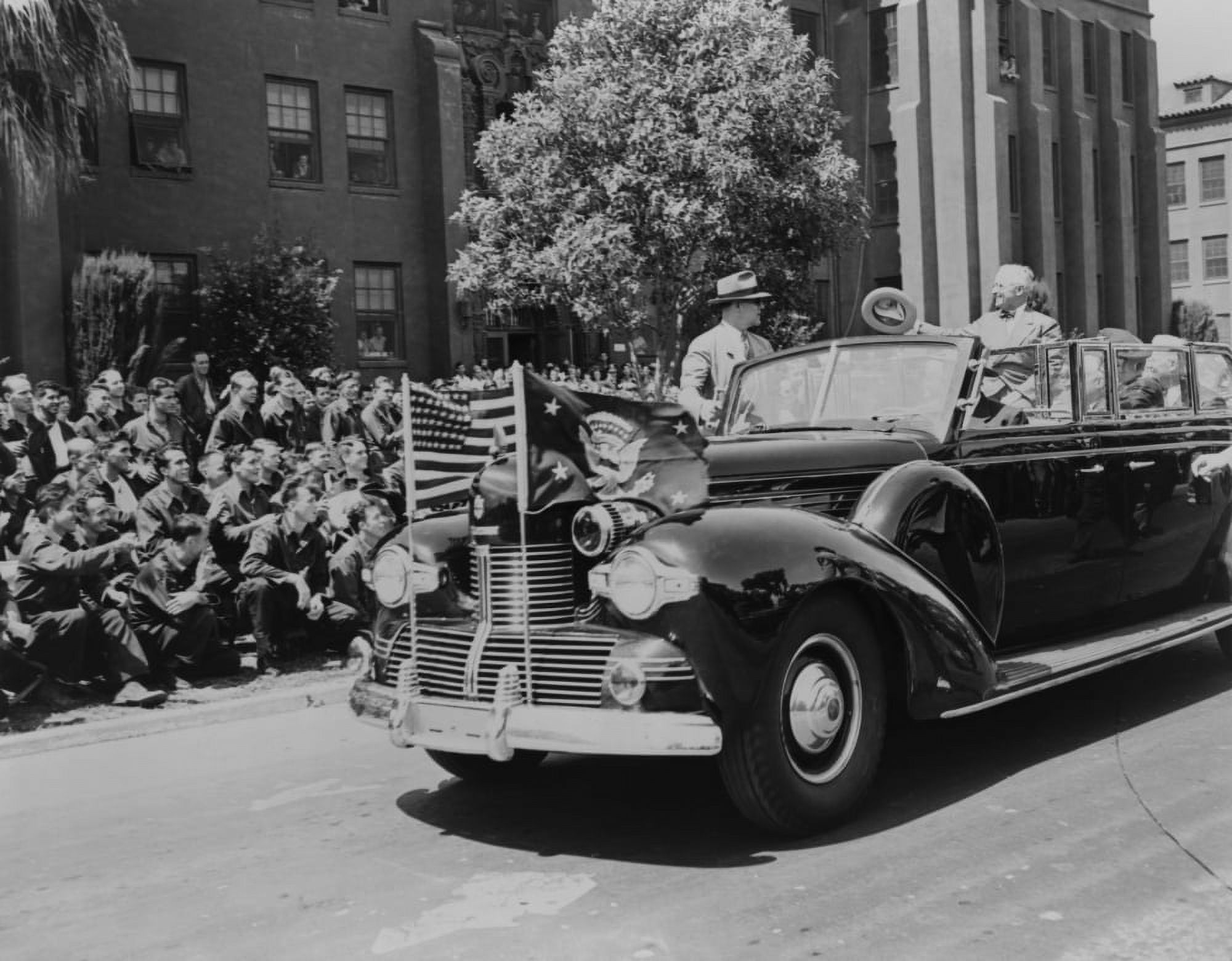President Harry Truman Waving To Soldiers Wounded In Pacific Combat