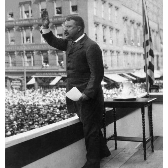 President Theodore Roosevelt Delivering A Speech In Providence History (18 x 24)