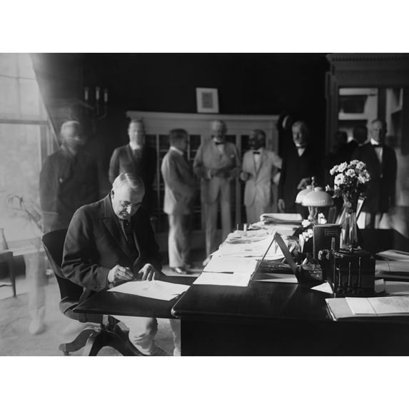 President Warren Harding Signing A Bill Into Law History (36 x 24)
