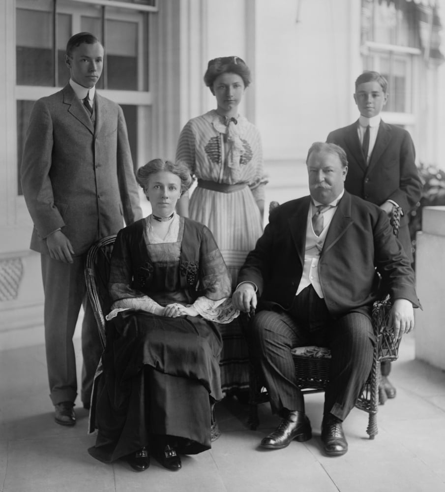 President William Howard Taft And First Lady Helen Taft With Their ...