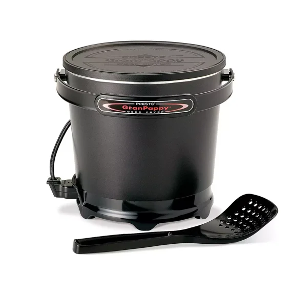 Presto #05411 GranPappy Electric Deep Fryer. 6-cup capacity, 1500W.