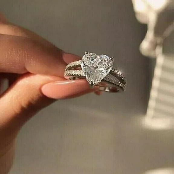 Pretty 2Ct Heart Cut Lab-Created Diamond Women's Engagement Ring 14K White Gold Plated
