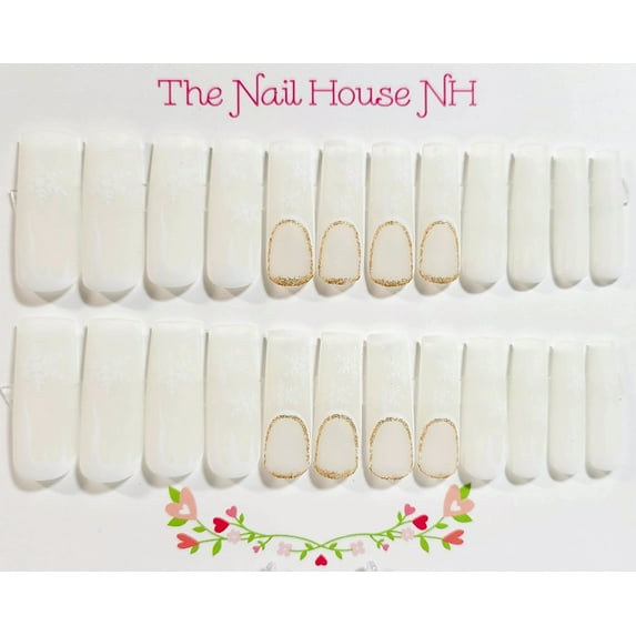 Pretty, Pretty Snowflakes Matte Square Press On Nails - 24 Pieces - Winter Nails