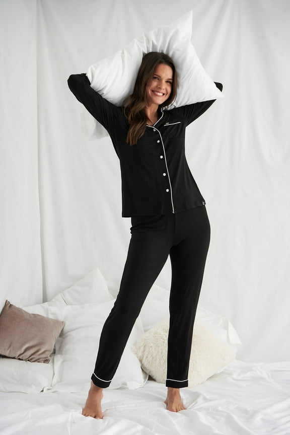 Women's Soft Breathable Bamboo Long Pajama Set in Black