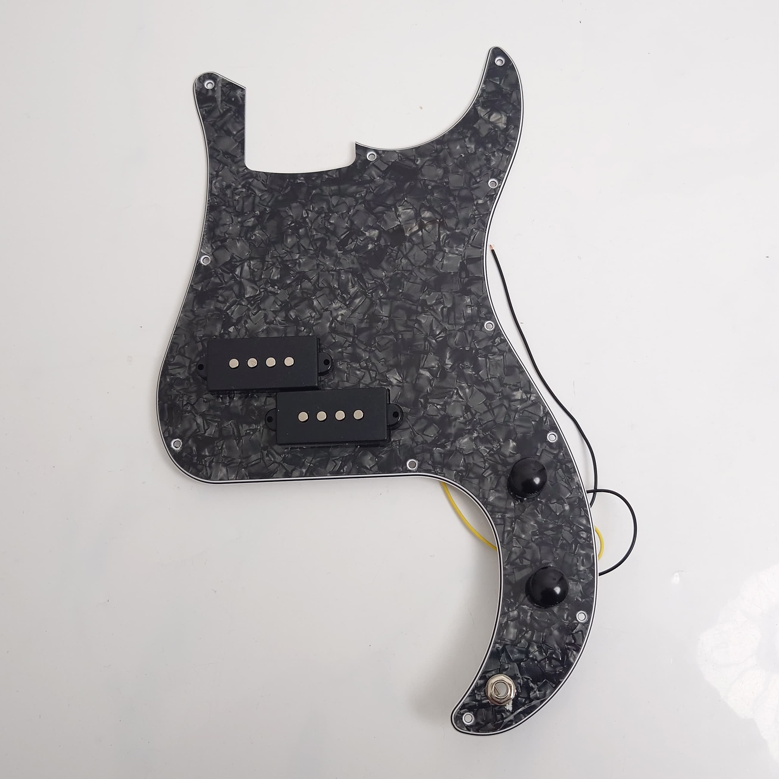 Prewired Loaded Pickguard, with Alnico 5 pickup for 4-Strings PB Bass