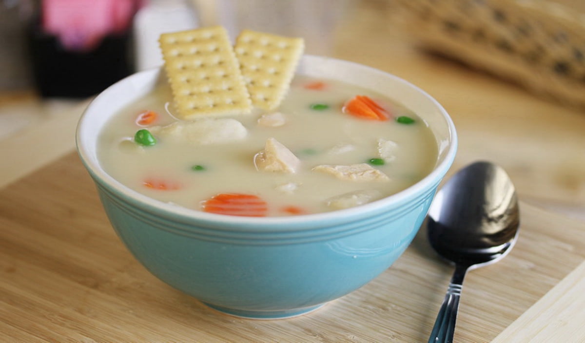 (Price/Case)Vanee Chicken & Dumplings 48 Ounces - 12 Per Case