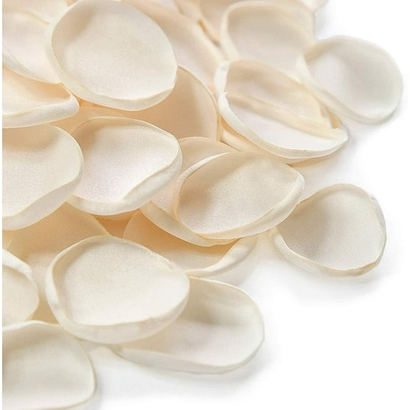 PrimeCook Shop 500pcs Rose Petals Cream Faux Silk Flower Petals for Wedding Flower Girl Basket Aisle Scatter Dinner Table Centerpieces Party Confetti Bridal Shower Romantic Night Decoration