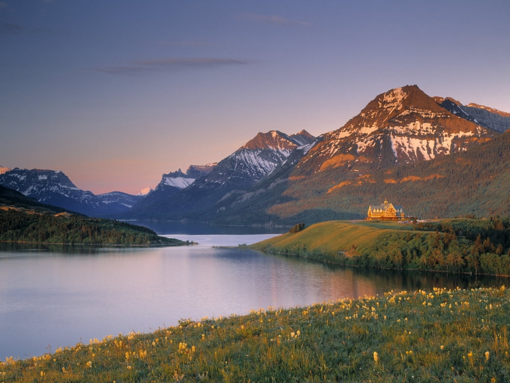 Prince Of Wales Hotel And Middle Waterton Lake Waterton Lakes National Park Alberta Canada Canvas Art - Darwin Wiggett Design Pics (16 x 12)