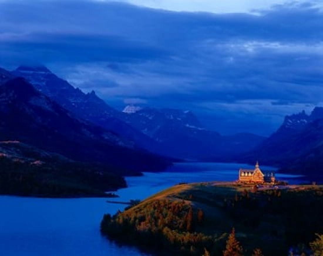 Prince of Wales Hotel Wateron Lakes National Park Alberta Canada Canvas Art - Chuck Haney DanitaDelimont (38 x 31)