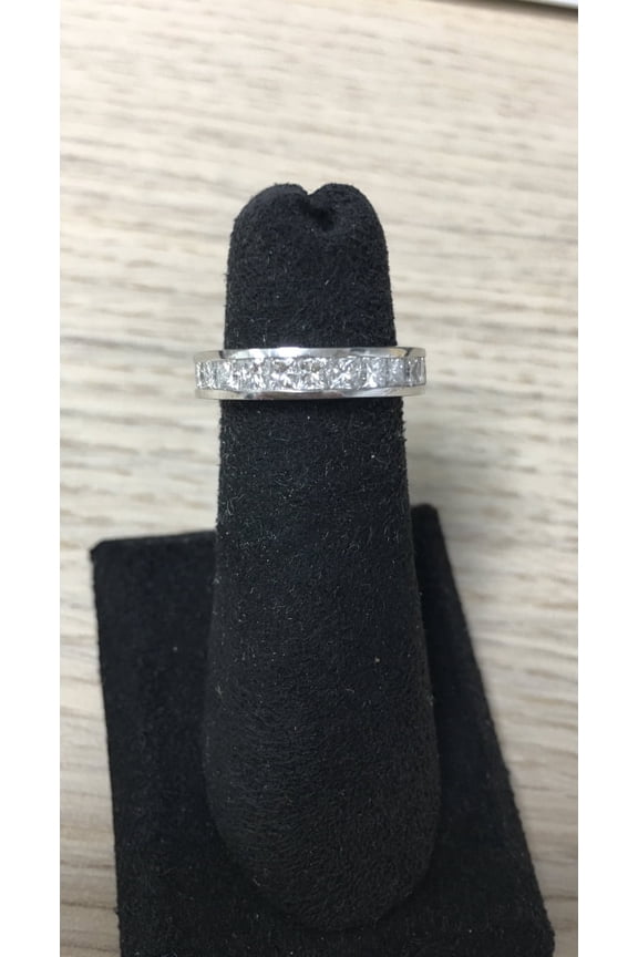 Princess Cut Dia Band in Channel Setting Weighing 2.20 Cts Fg Vs