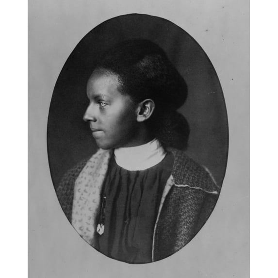 Print: African American Woman, Left Profile, View 4, 1899