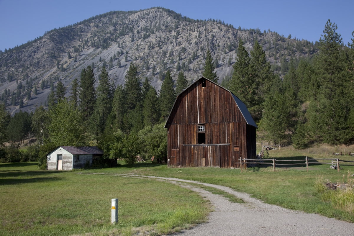 Print: Barn, Rural Montana, 2009 - Walmart.com