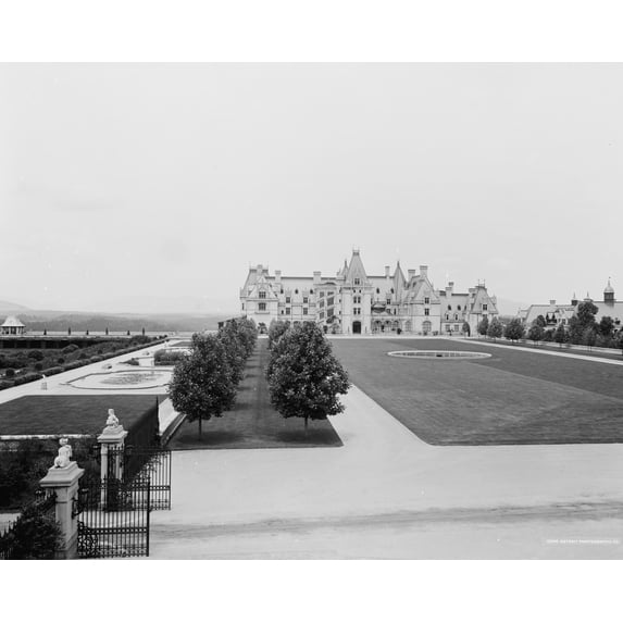 Print: Biltmore House, Biltmore i.e. Asheville, North Carolina, circa 1902