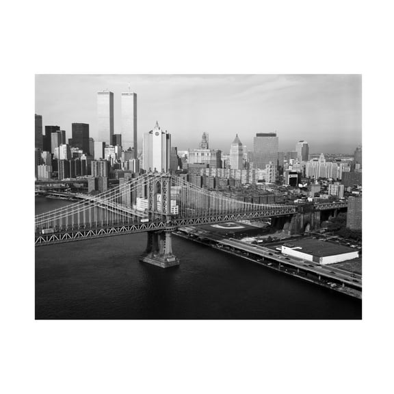 Print Collection 'Manhattan Bridge with Twin Towers behind' Canvas Art
