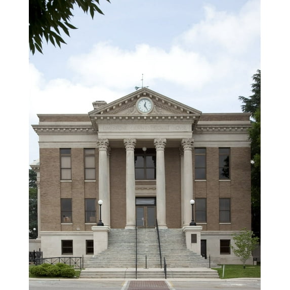 Print: Courthouse Located In The Center Of Downtown Athens, Alabama, 2010