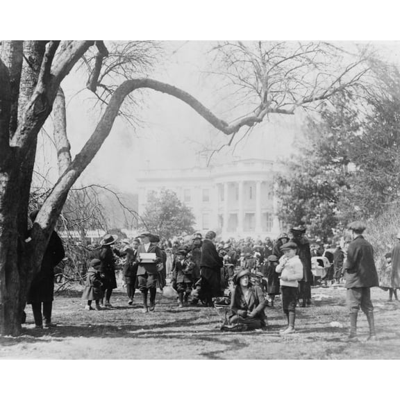 Print: Easter Egg Rolling On The White House Lawn, 1923