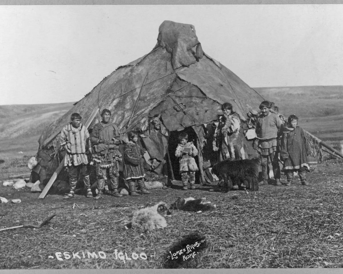 Print: Eskimo Igloo, circa 1900 - Walmart.com, image size:1200x960