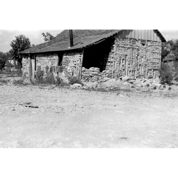 Print: House, Bracketville, Seminole-Negro Settlement, 1937