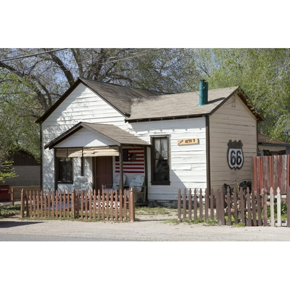 Print: House, Route 66, Seligman, Arizona, 2009