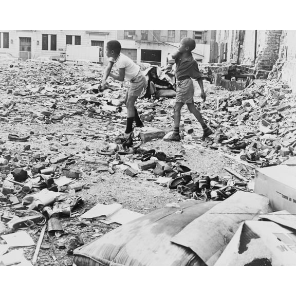 Print: Kids In West Side Lot Toss A Few Bricks, 1962