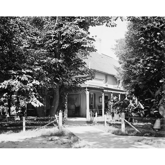 Print: Marshall Hall, circa 1918