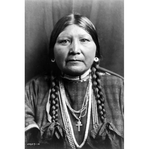 Print: Nez Perce Matron, 1910