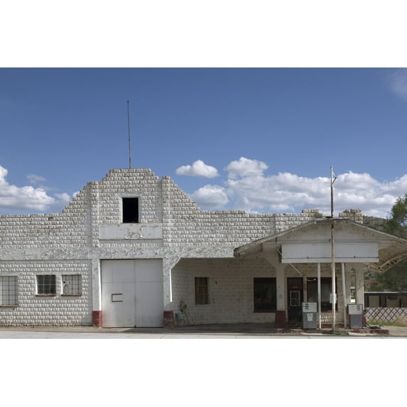 Print: Old Gas Station, Truxton, Arizona, 2009