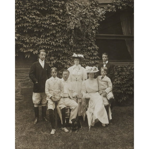 Print: President Theodore Roosevelt, Edith Kermit Roosevelt And Children