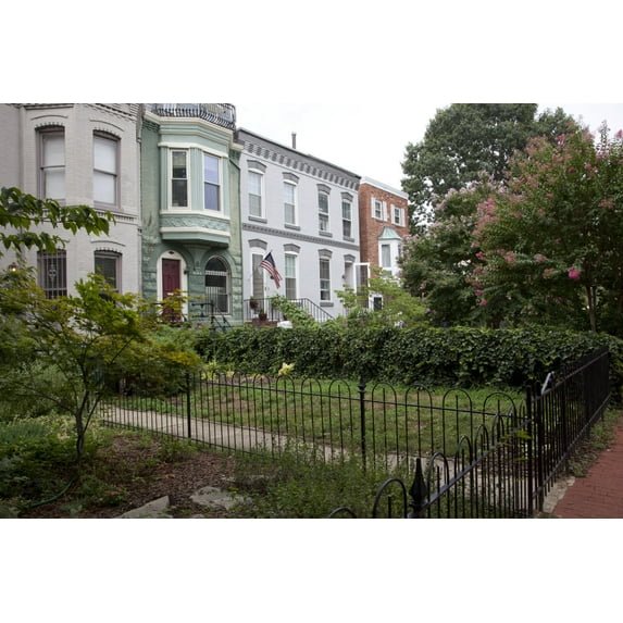 Print: Row Houses, East Capitol St., Washington, D.C., 2010