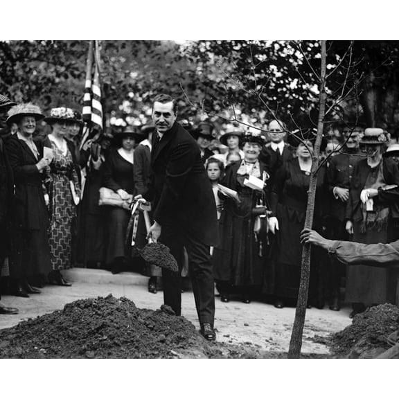 Print: Secty. Meredith, 5/5/20