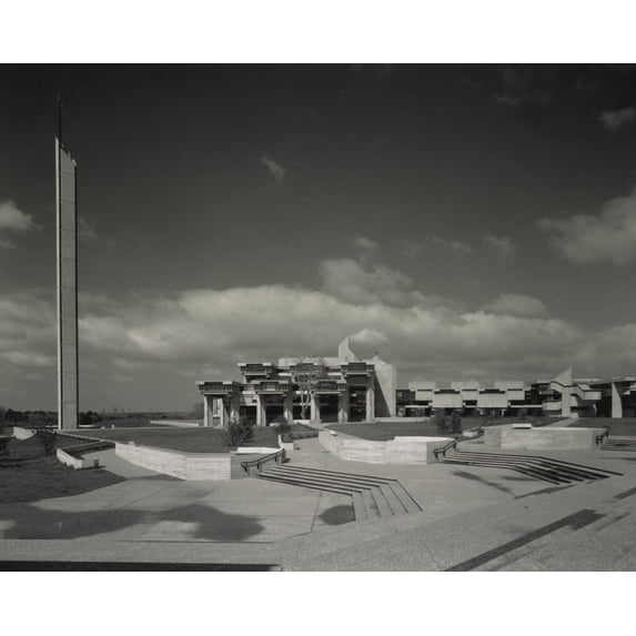 Print: Southeastern Massachusetts Technological Institute, North