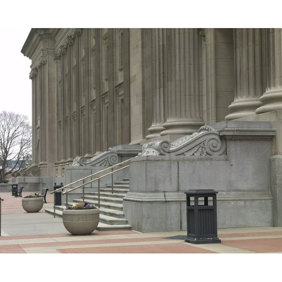 Print: West View, Birch Bayh Federal Building, Indianapolis, Indiana, 2009