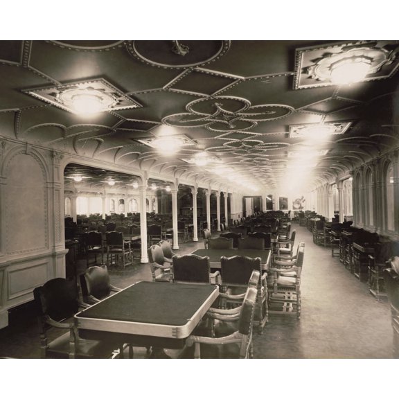 Print: White Star Steamship Olympic 1st Class Dining Room, 1911