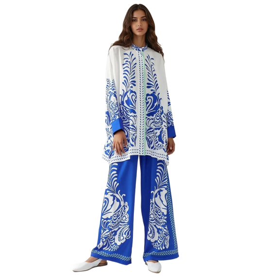 Printed Oversized Two-Piece Set with Crew Neck and Button Detail