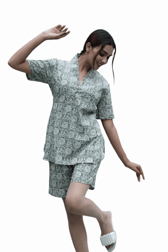 Printed Sleepwear Set for Women Nightwear & Homewear