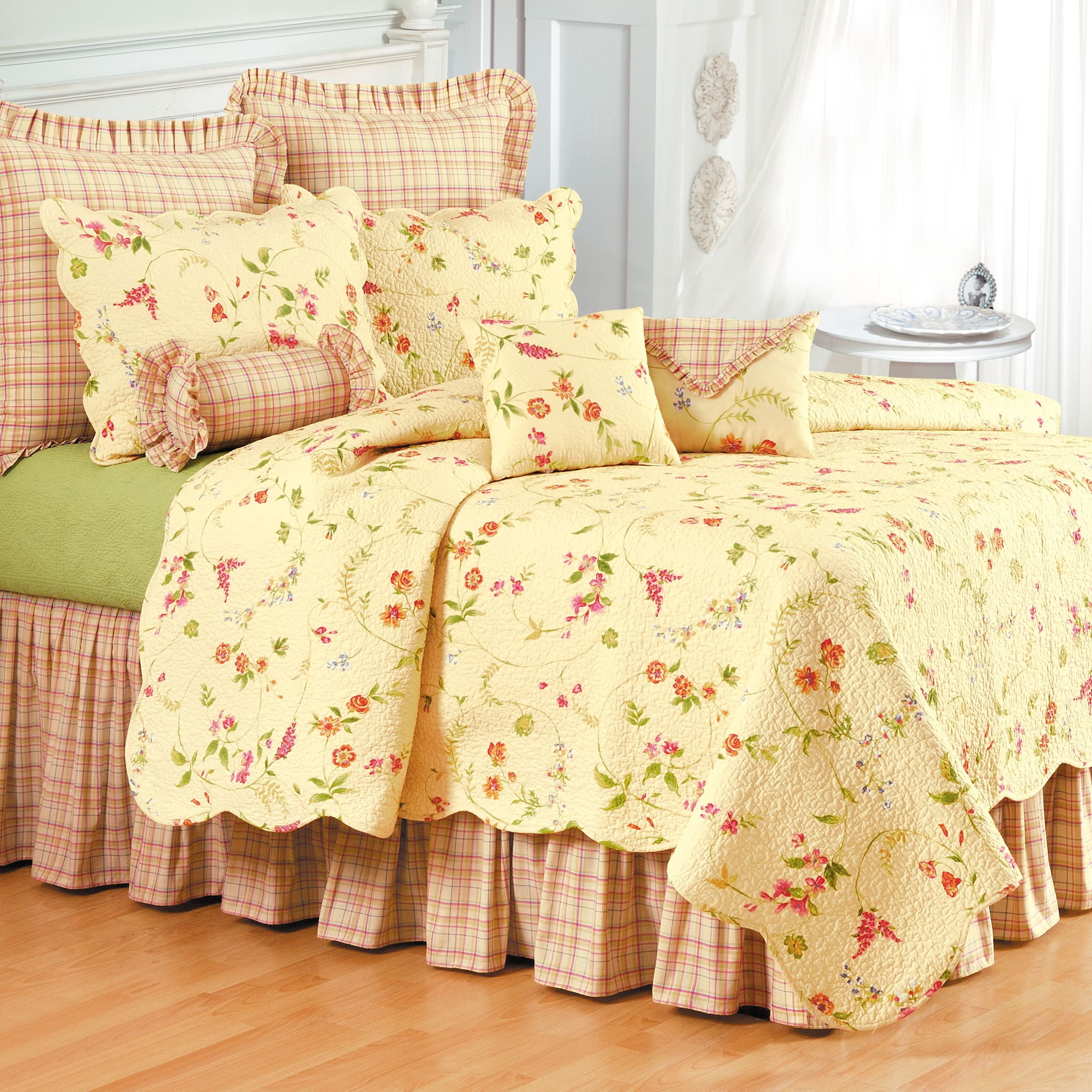 Priscilla Plaid Queen Bed Skirt Drop Length: 18 Inches