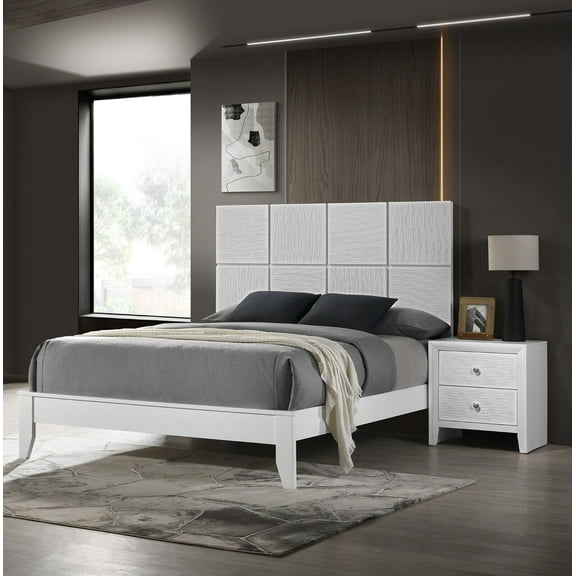 Pristine White Wooden Square Queen Panel Bed 3pc Bedroom Furniture Set