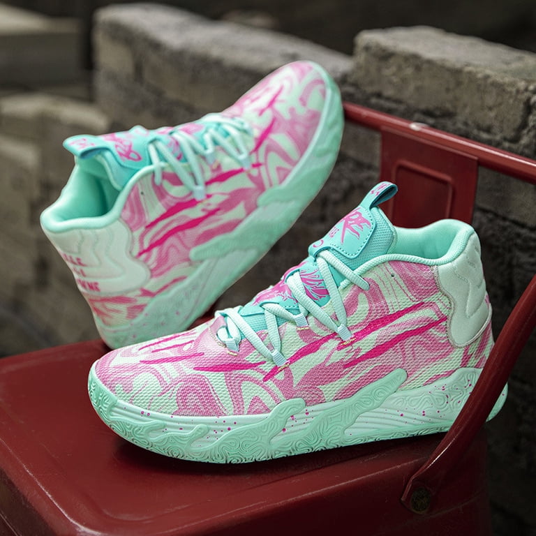 Pro-Grade Basketball Shoes for Athletes: Vibrant Fashionable  display picture 1
