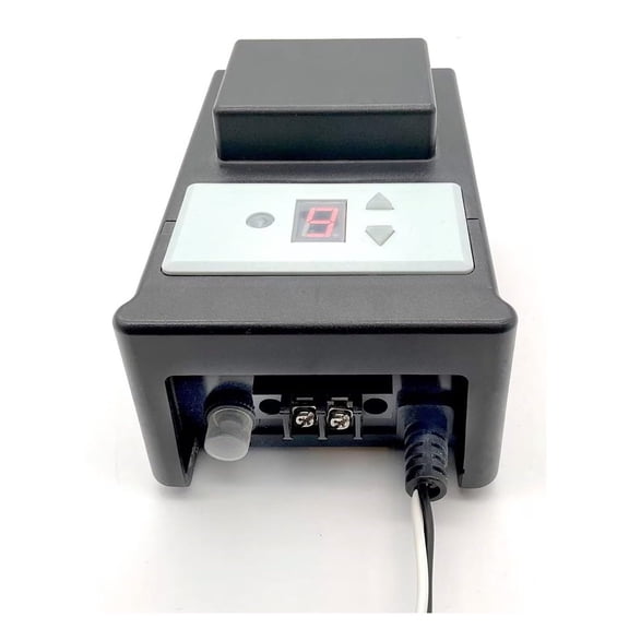 Pro-Trade PT-TR2-100PC Pro Trade TR2 Transformer 100W Polycarbonate - Includes Field Replaceable Integrated Photocell & Timer