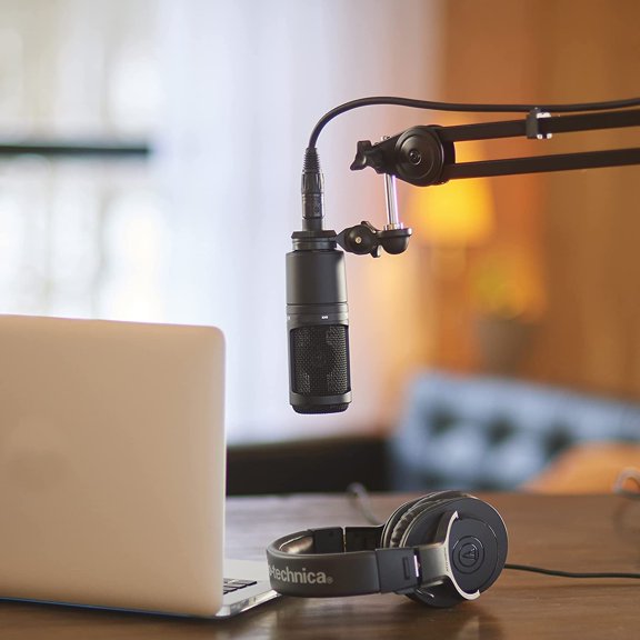 Professional Studio Quality Cardioid Condenser Microphone for Home and Project Studios