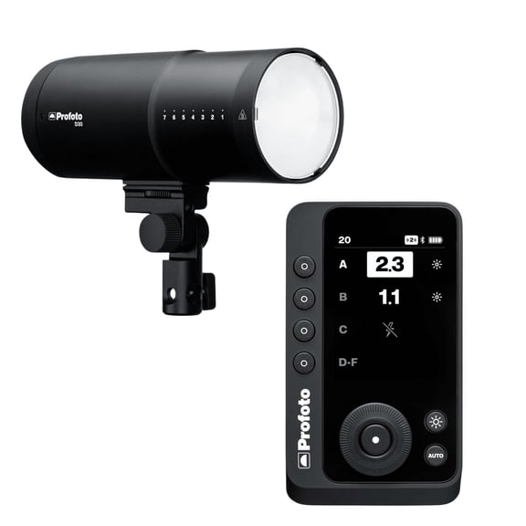 Profoto D30 Mains-Powered Monolight Bundle with Connect Pro for Canon (2 Items)