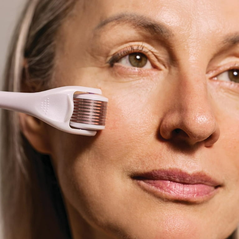 Project E Beauty The Derma Roller | 540 Titanium Microneedle Facial Tool |  for Smoother Skin - Walmart.com