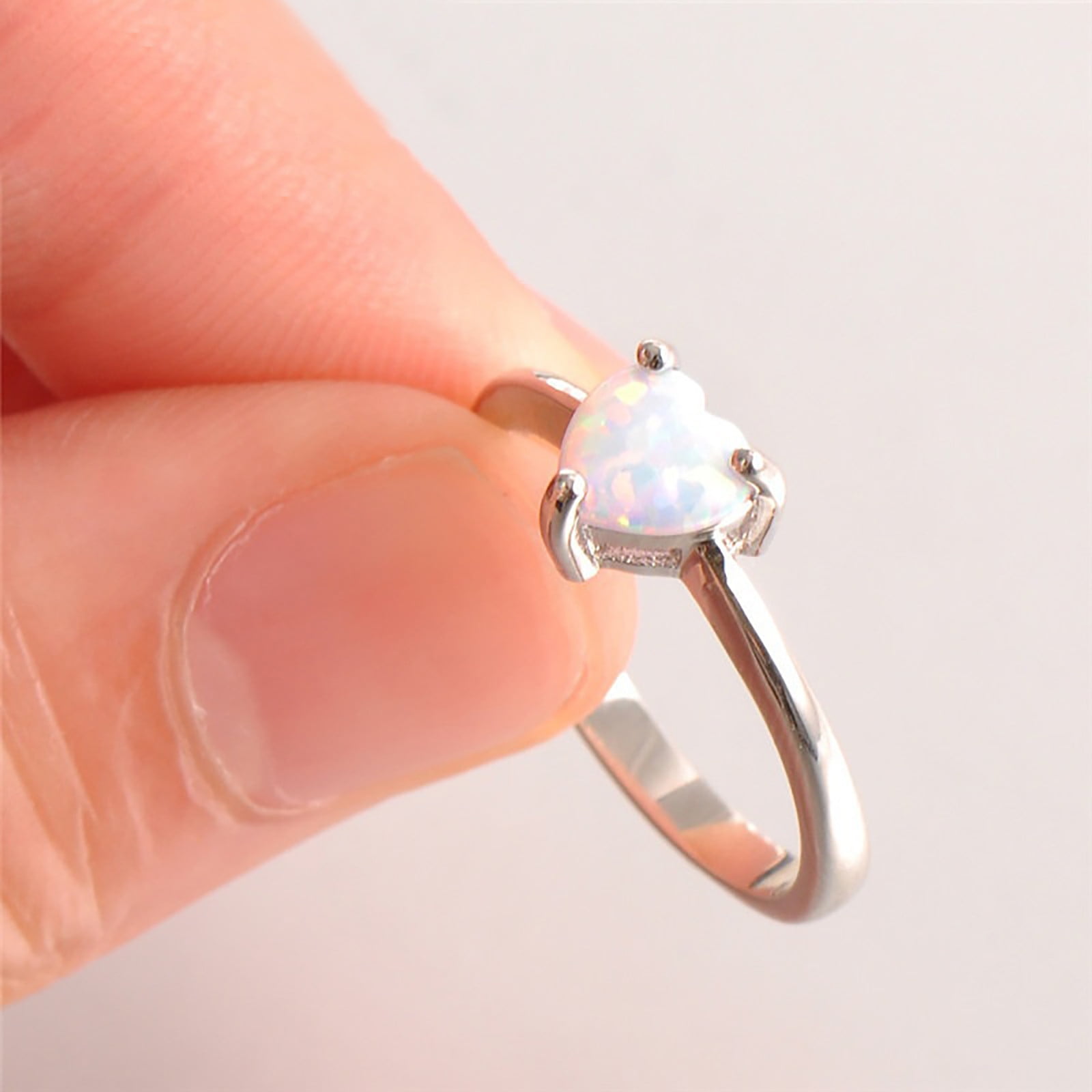 WOKEZ Engagement Wedding Ring Engagement Ring Wedding Rings For Women Fake  Engagement Ring Of Women (Gem Color : Style 12, Ring Size : 5) : Amazon.de:  Fashion