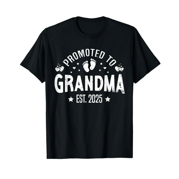 Promoted To Grandma 2025 Soon To Be Grandma 2025 New Grandma T-Shirt