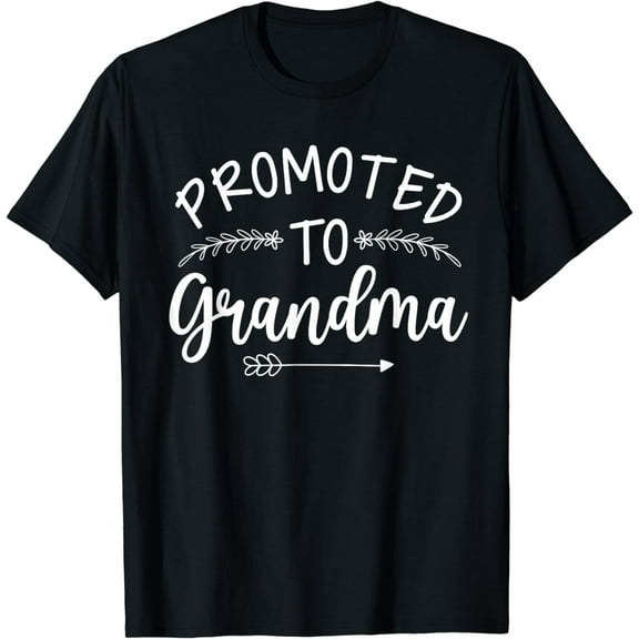 Promoted To Grandma Art For Mom Women New Grandmother To Be T-Shirt