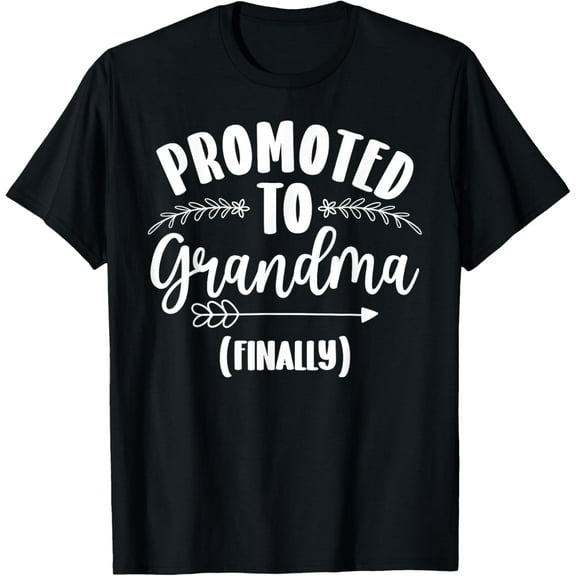 Promoted To Grandma Art For Mom Women New Grandmother To Be T-Shirt