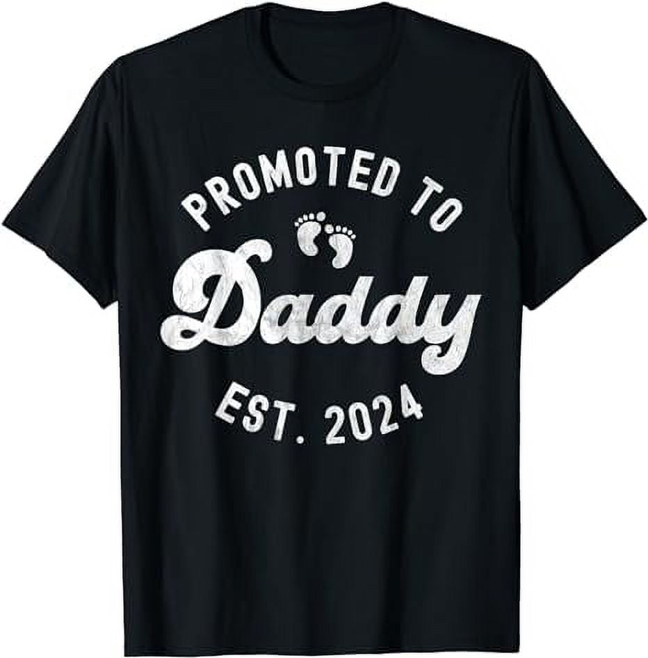 Promoted To Daddy Est 2024 Father's Day First Time Dad T-shirt 