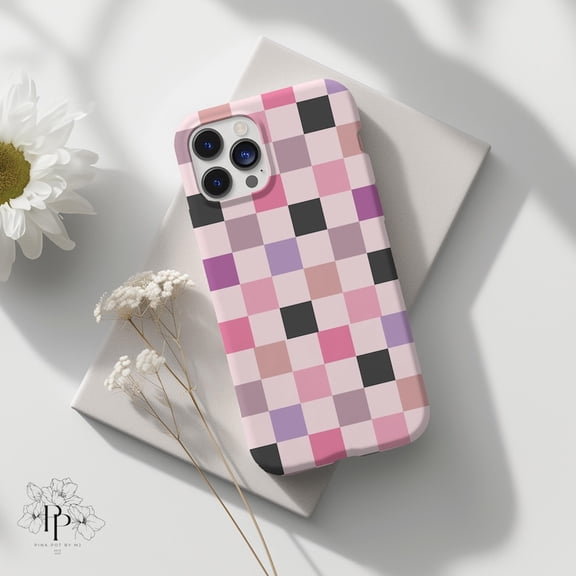 Protective iPhone Case Modern Retro Checkerboard Phone Case Boho Aesthetic Slim Cover IP13/14 Magnetic MagSafe Compatible